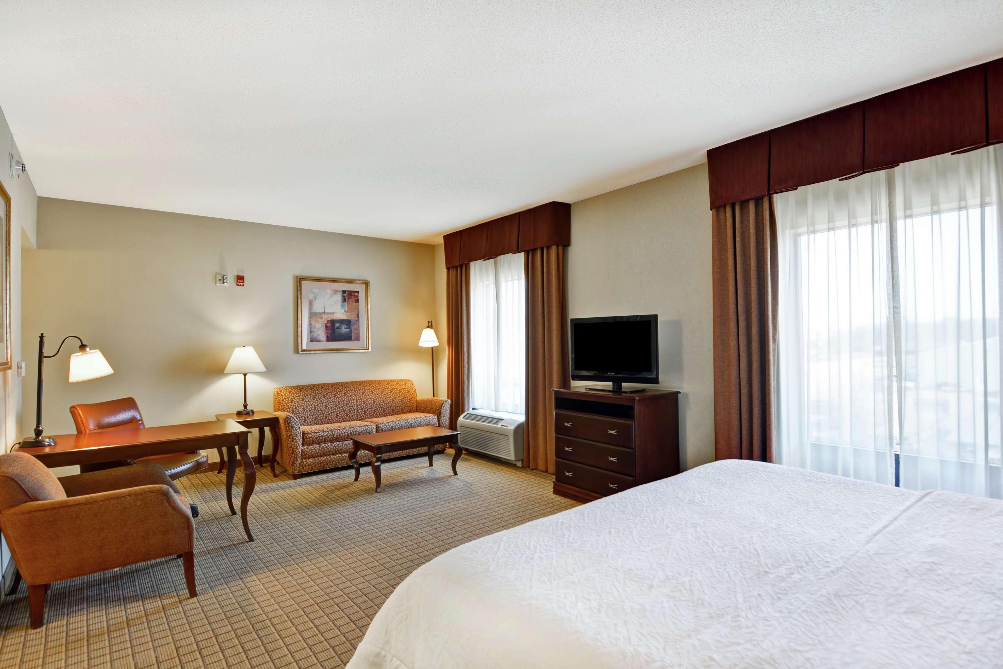 Hampton Inn And Suites Peoria At Grand Prairie Exterior foto