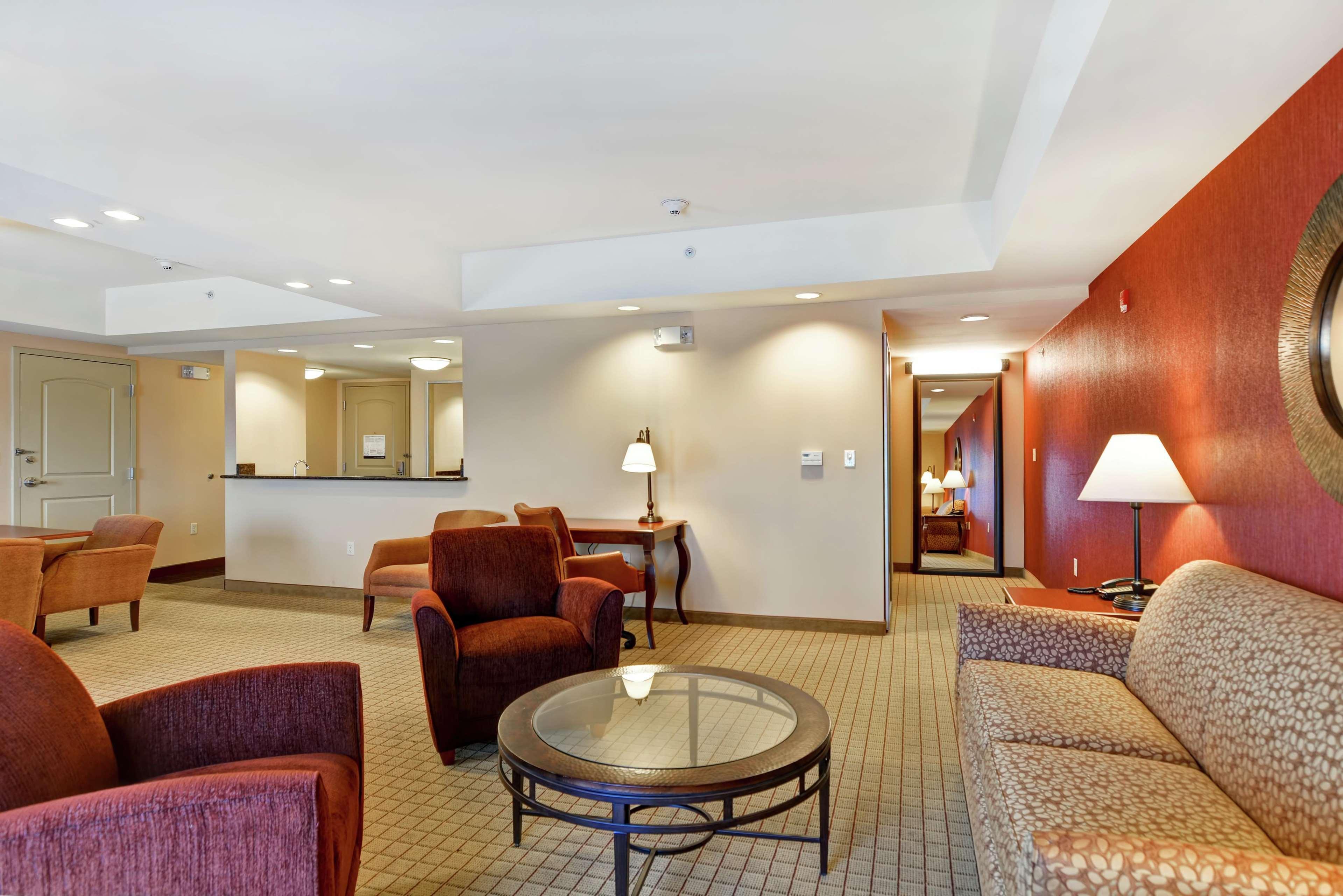 Hampton Inn And Suites Peoria At Grand Prairie Exterior foto